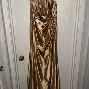 Glamorous Strapless Gold Evening Gown